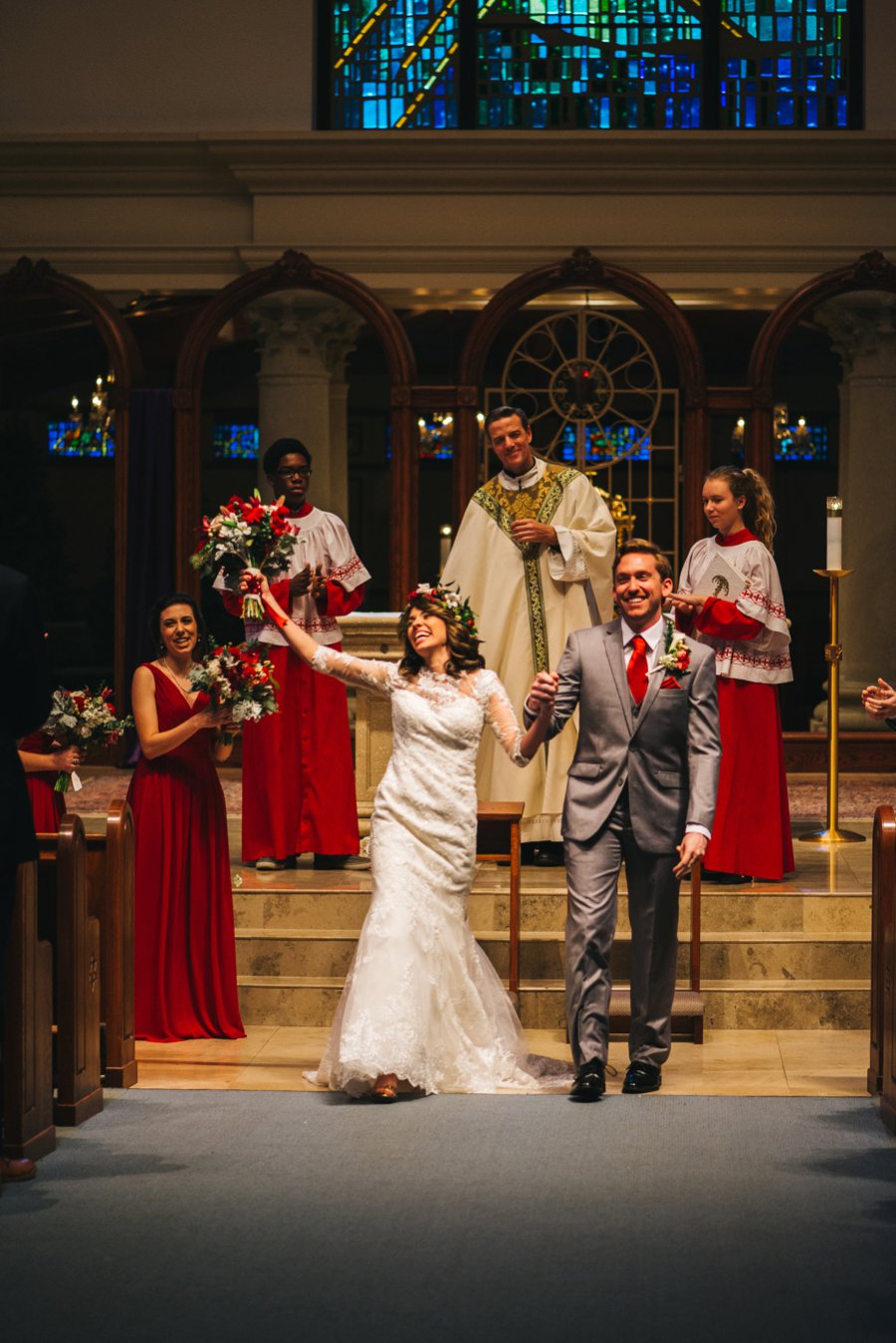 A Rustic Red and White Woodland inspired Central Florida Wedding via TheELD.com