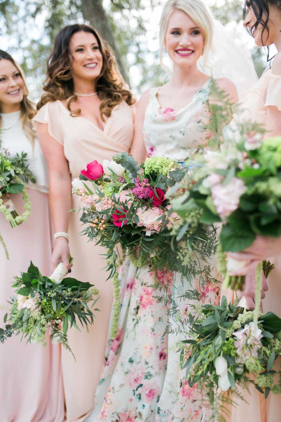 Colorful Summer Floral & Citrus Wedding Ideas via TheELD.com