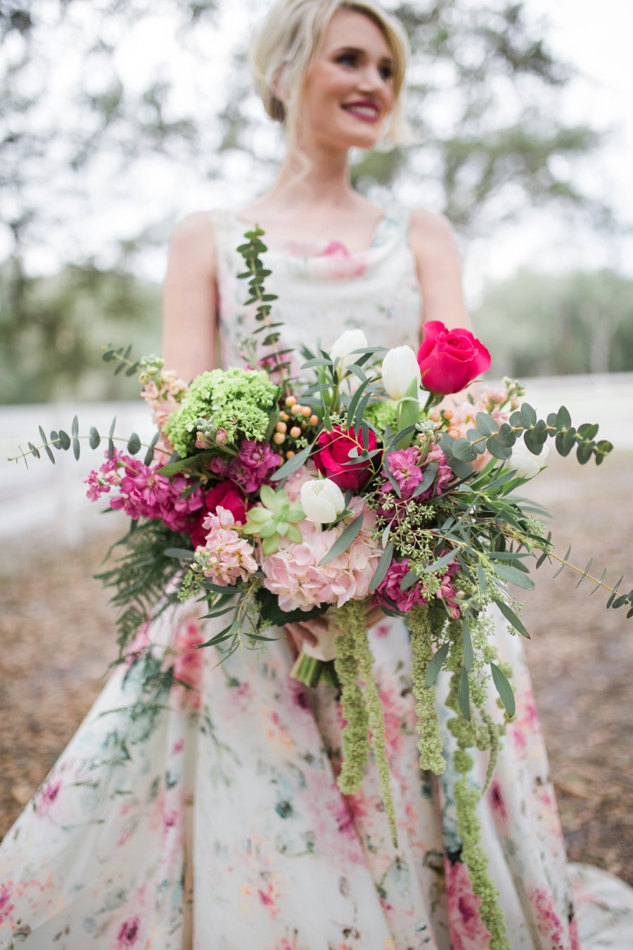 Colorful Summer Floral & Citrus Wedding Ideas via TheELD.com