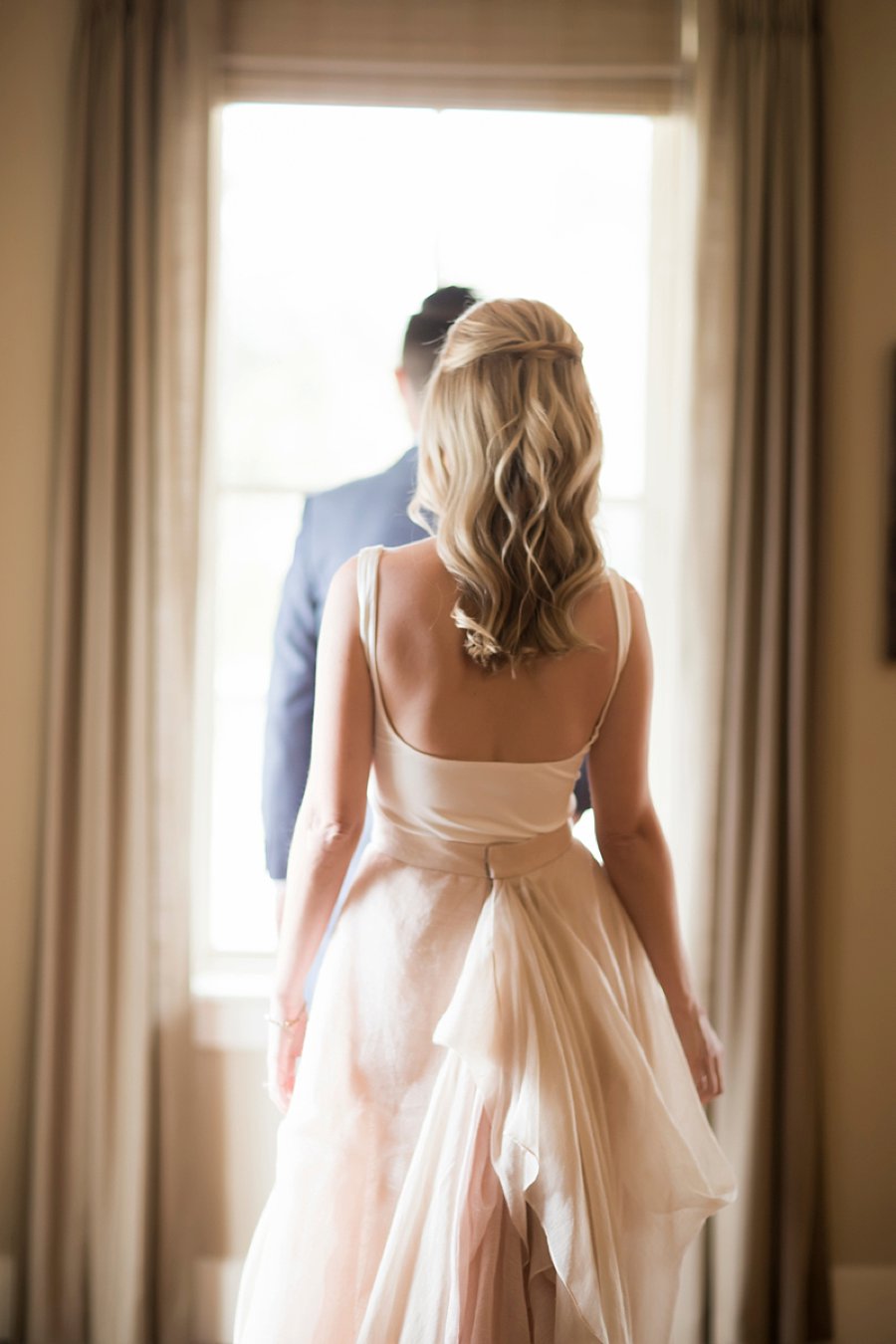 An Eclectic Lavender and Blush Pensacola Wedding via TheELD.com