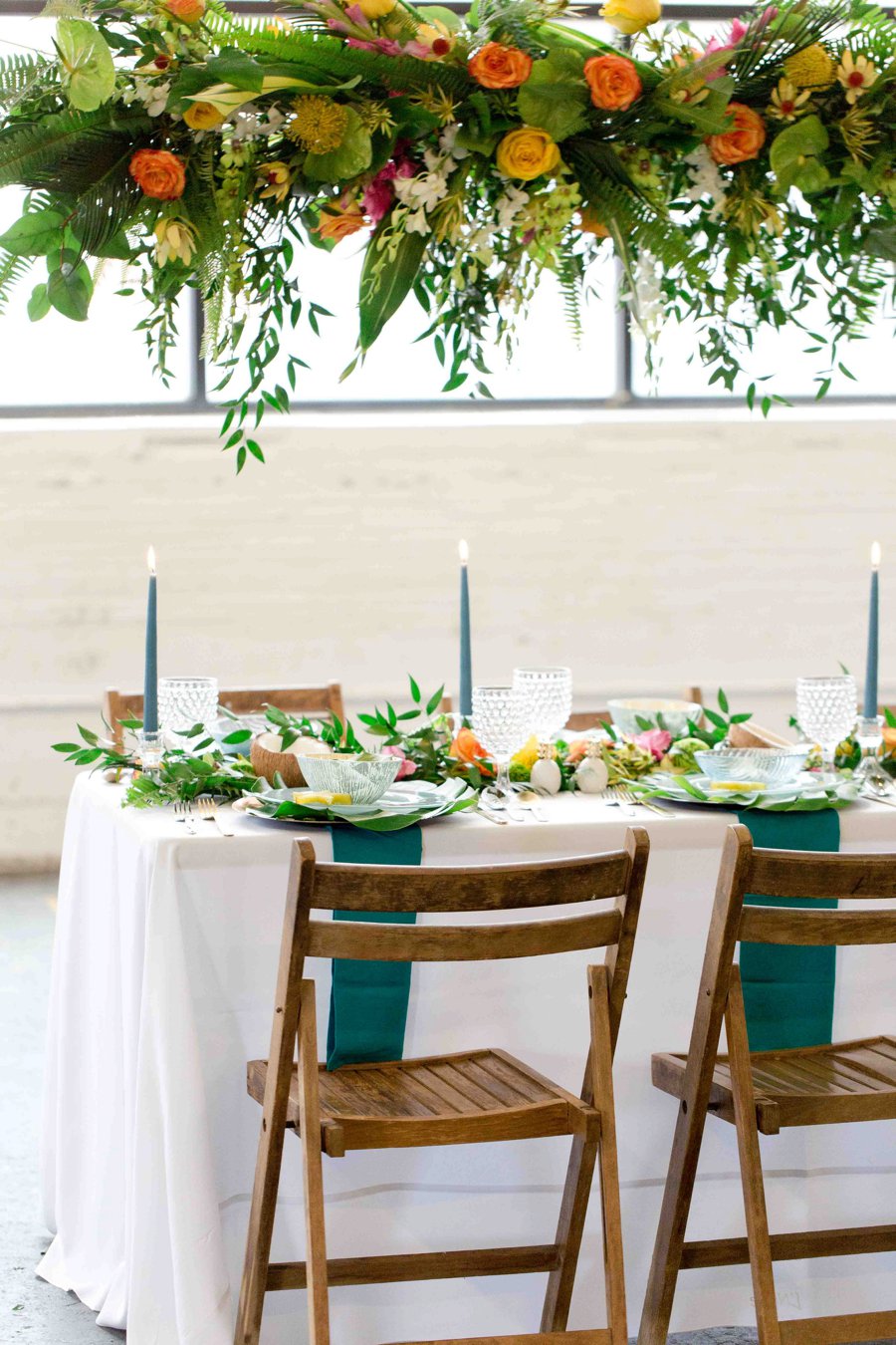 Modern & Lush Tropical Wedding Ideas via TheELD.com