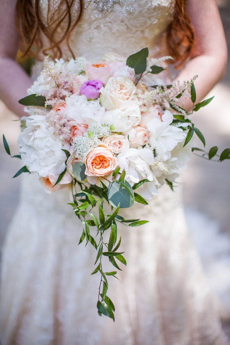 Blush, Peach, & Ivory Woodsy California Wedding via TheELD.com