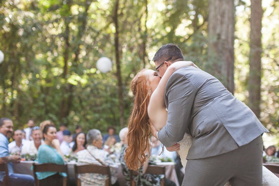 Blush, Peach, & Ivory Woodsy California Wedding via TheELD.com