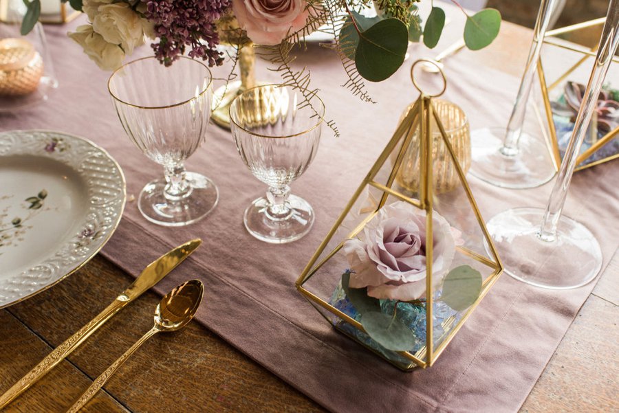 Lavender, Grey, & White Spring Inspired Geometric Wedding Ideas via TheELD.com