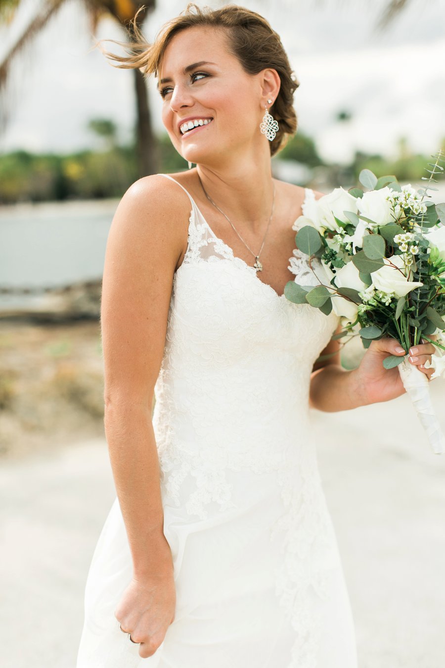 A Romantic Green & White Oceanside Miami Wedding via TheELD.com