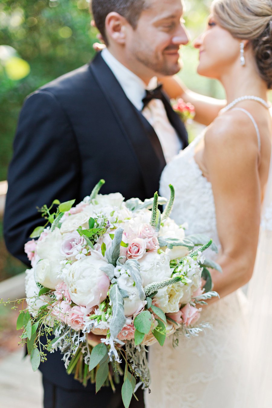 An Elegant Pink & Gold South Florida Wedding via TheELD.com