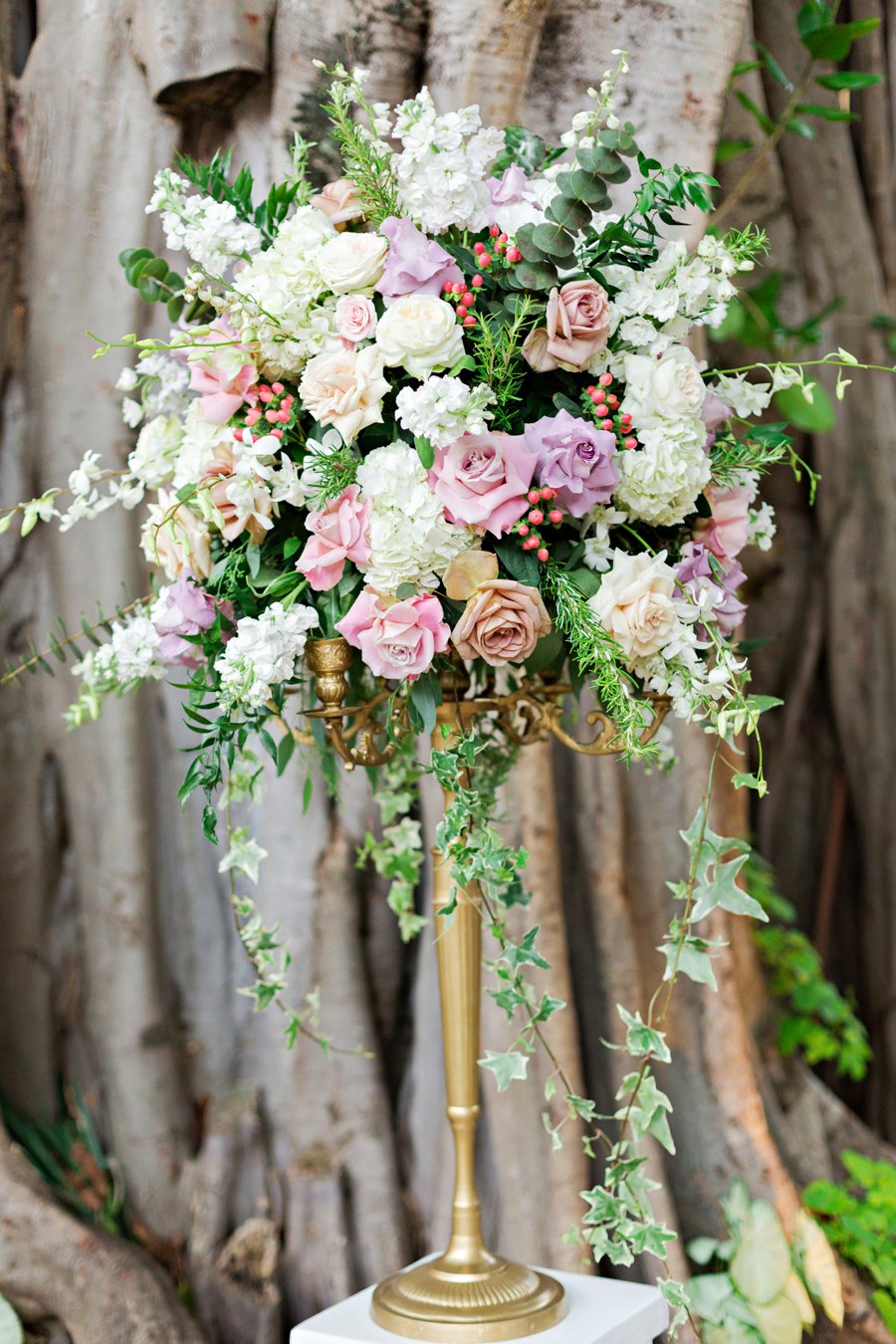 An Elegant Pink & Gold South Florida Wedding via TheELD.com
