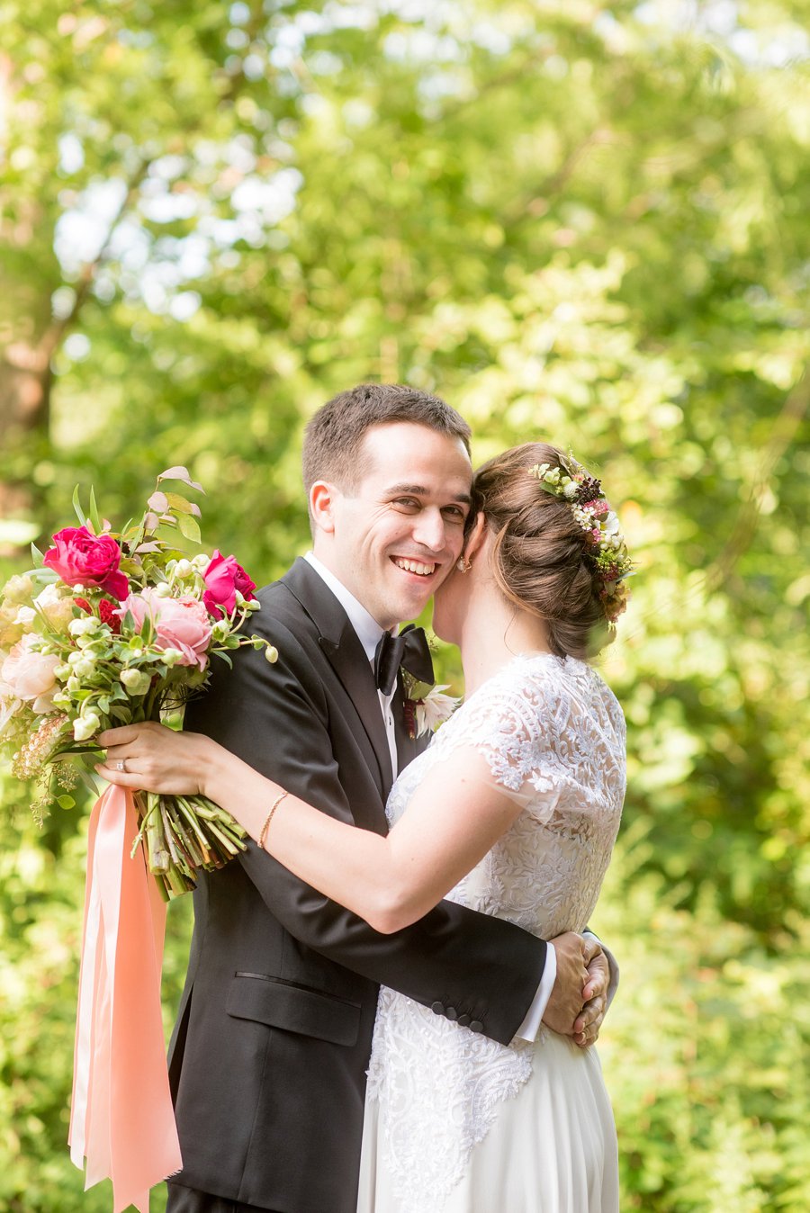 An Elegant Pink & White Brooklyn Wedding via TheELD.com