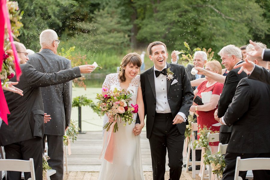 An Elegant Pink & White Brooklyn Wedding via TheELD.com