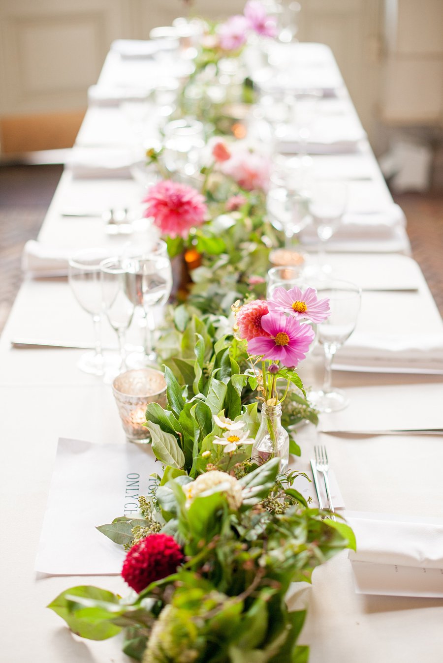 An Elegant Pink & White Brooklyn Wedding via TheELD.com