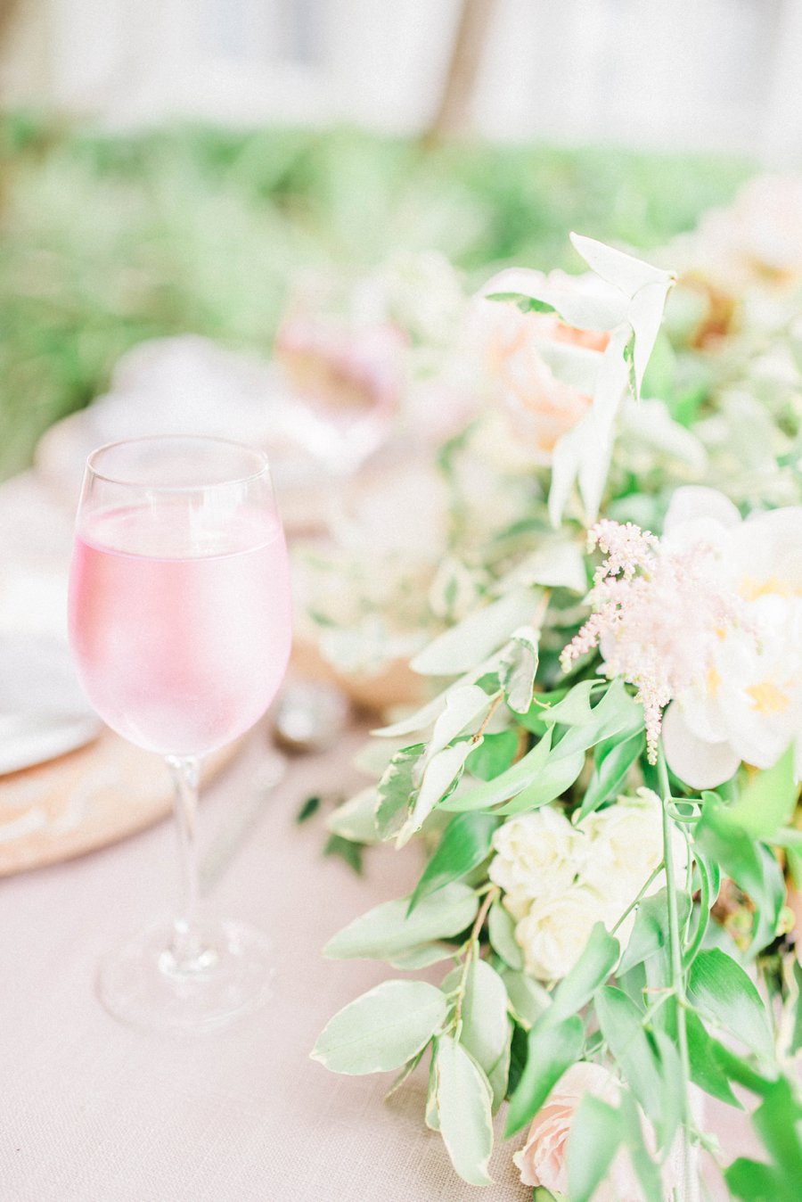 Blush & Peach Florida Destination Wedding Ideas via TheELD.com