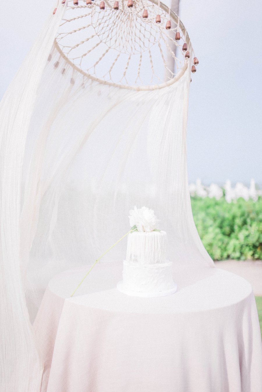 Blush & Peach Florida Destination Wedding Ideas via TheELD.com