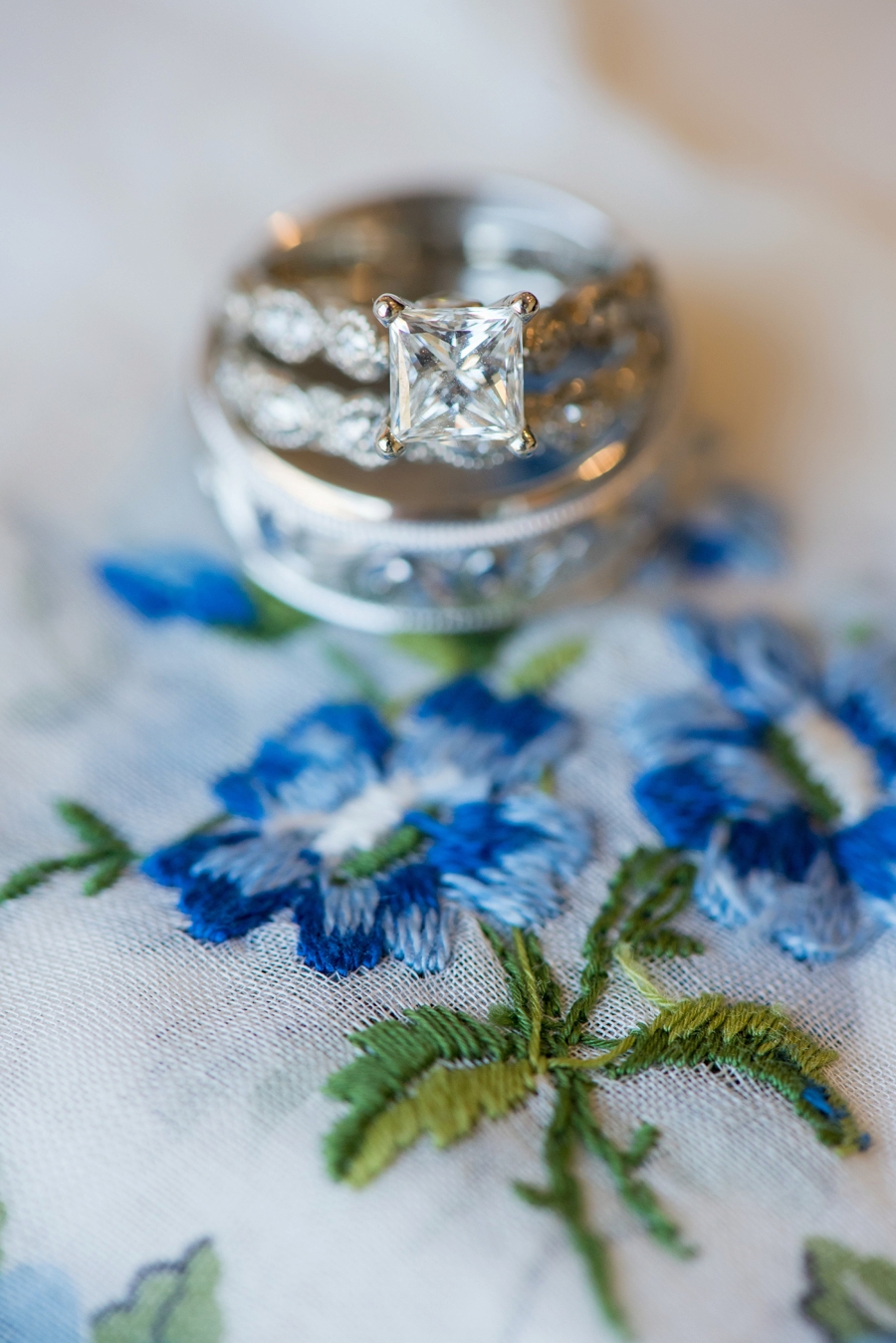 Elegant Burgundy & Blush Michigan Wedding via TheELD.com