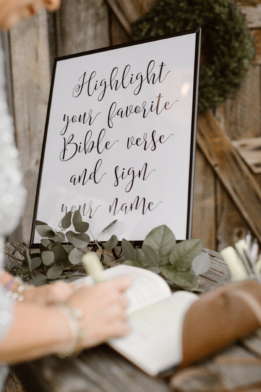 Red and White Rustic Wedding In Tennessee via TheELD.com