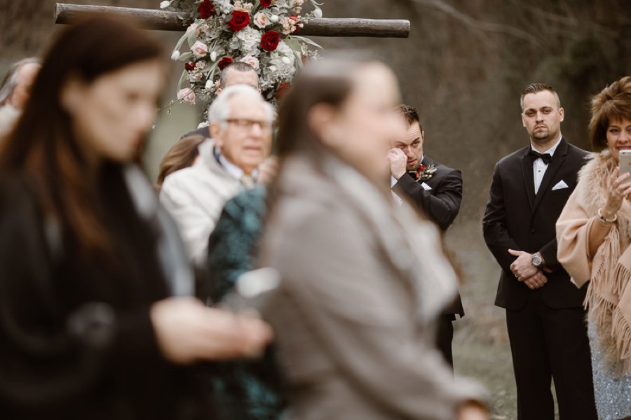 Red and White Rustic Wedding In Tennessee via TheELD.com