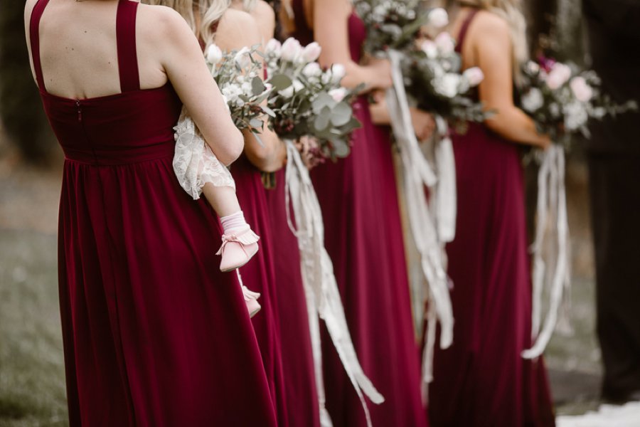 Red and White Rustic Wedding In Tennessee via TheELD.com