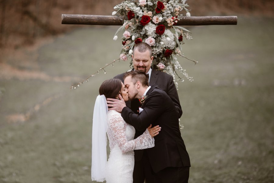 Red and White Rustic Wedding In Tennessee via TheELD.com