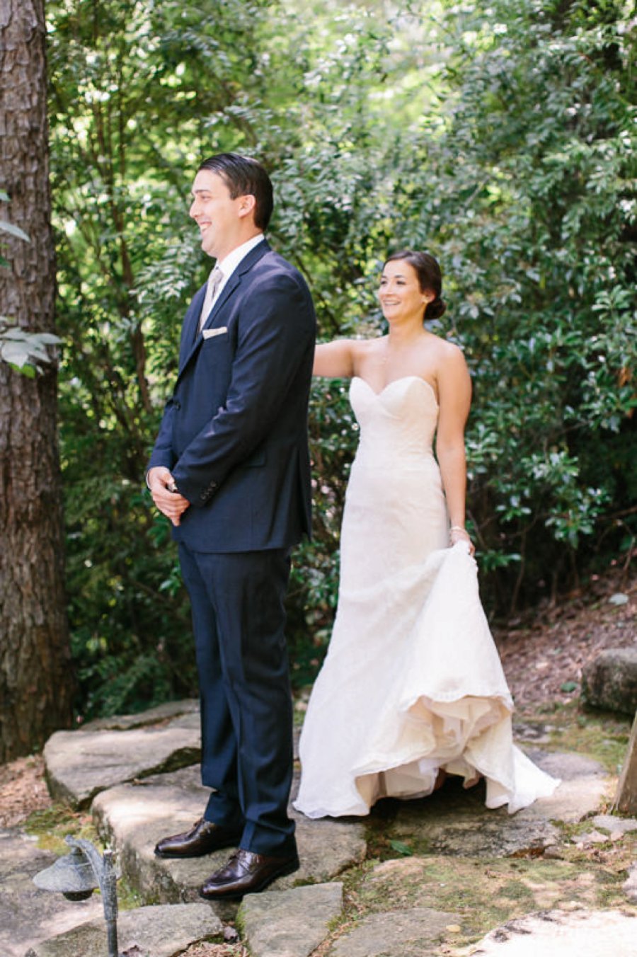 An Elegant Rustic North Carolina Wedding via TheELD.com