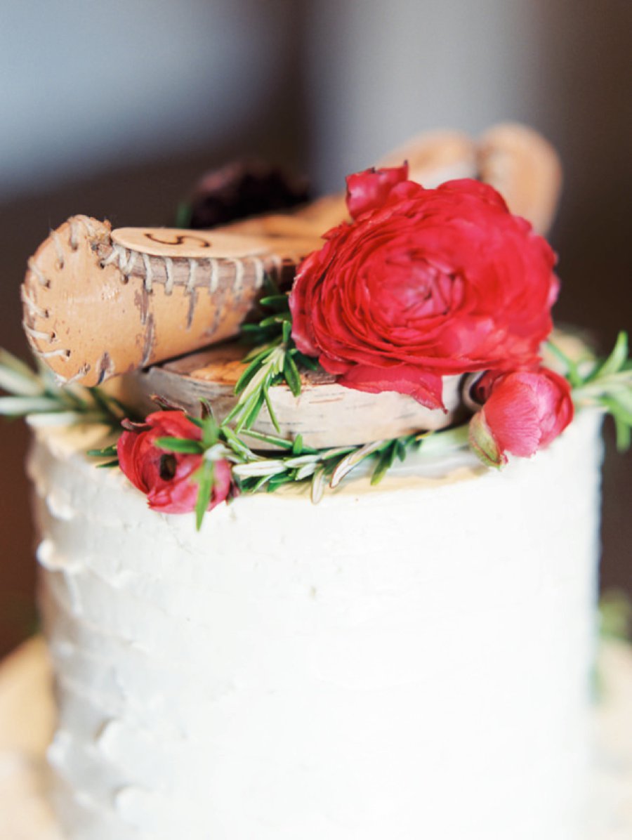 An Elegant Rustic North Carolina Wedding via TheELD.com