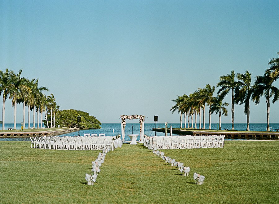 A Classic Blush & Silver Outdoor Miami Wedding via TheELD.com