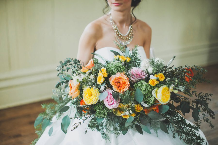 Modern Bold & Bright Southern Inspired Wedding Ideas via TheELD.com