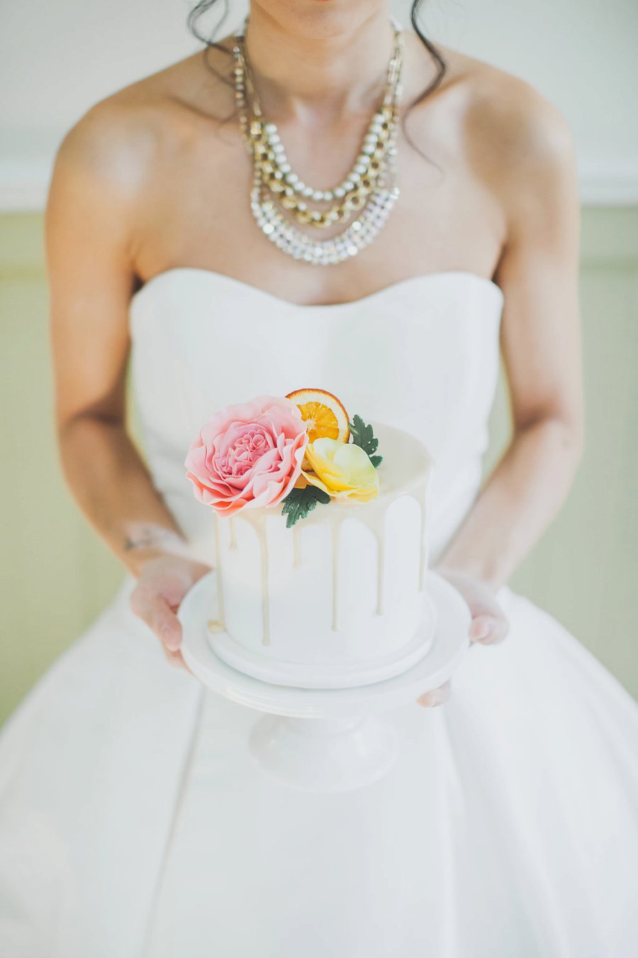 Modern Bold & Bright Southern Inspired Wedding Ideas via TheELD.com