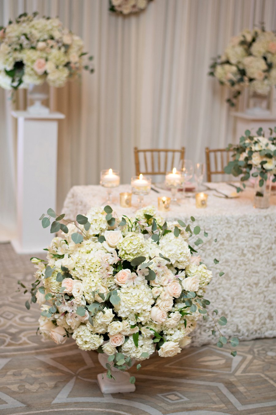 An Elegant Pink & Champagne Florida Wedding via TheELD.com