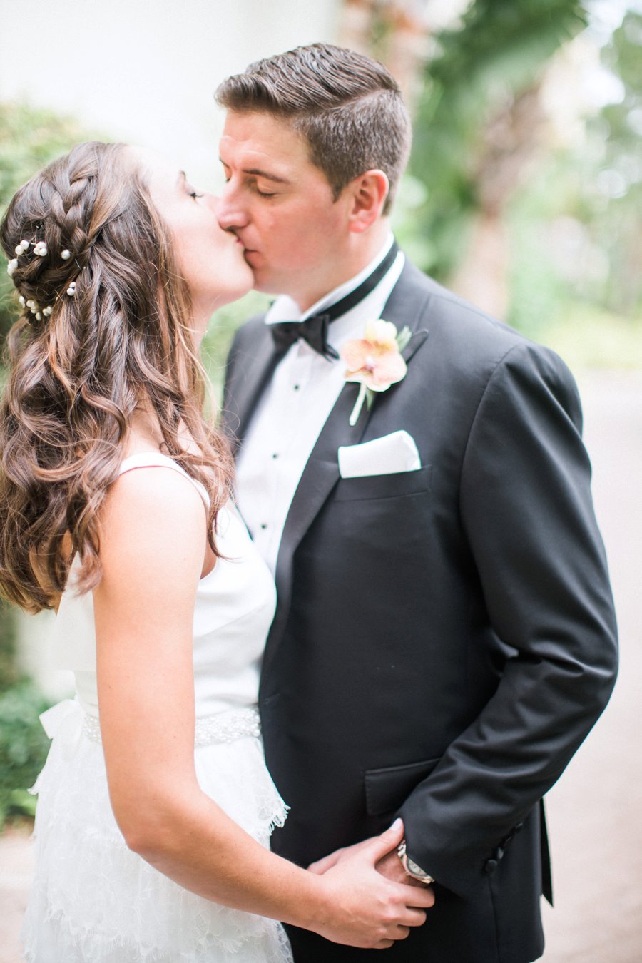 A Tropical Orange & Green Florida Destination Wedding via TheELD.com