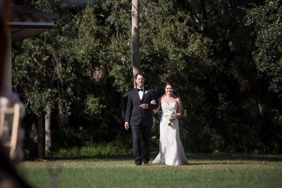 A Pink & White Classically Romantic Florida Wedding via TheELD.com