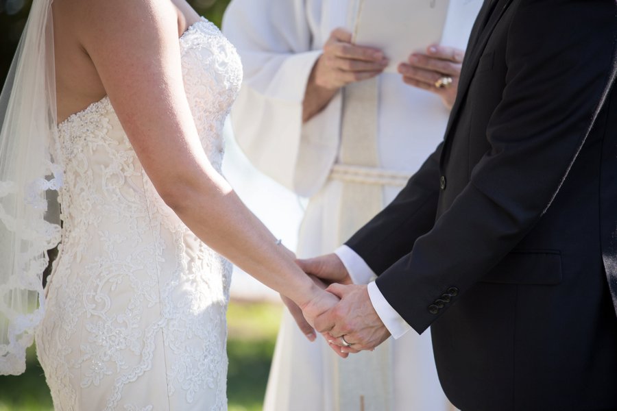 A Pink & White Classically Romantic Florida Wedding via TheELD.com