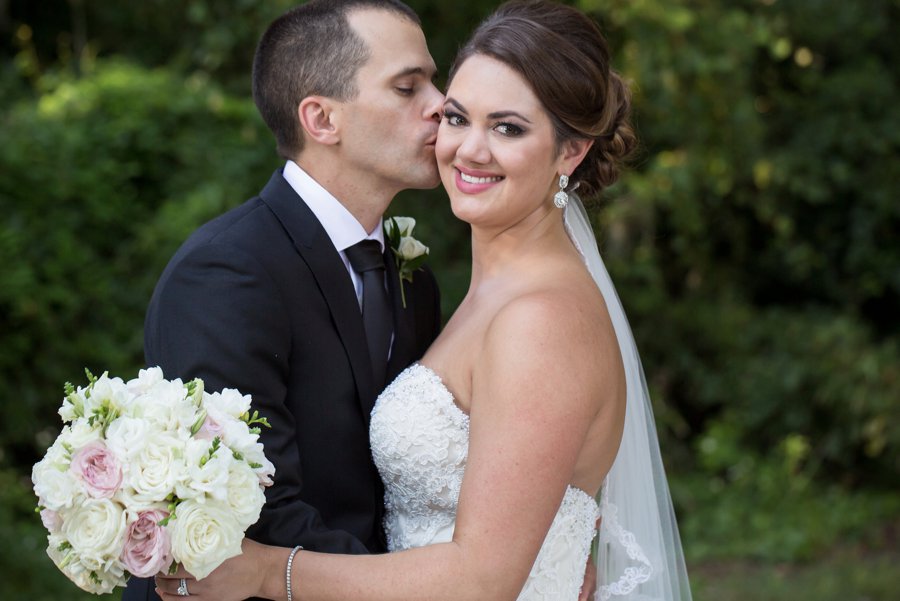 A Pink & White Classically Romantic Florida Wedding via TheELD.com