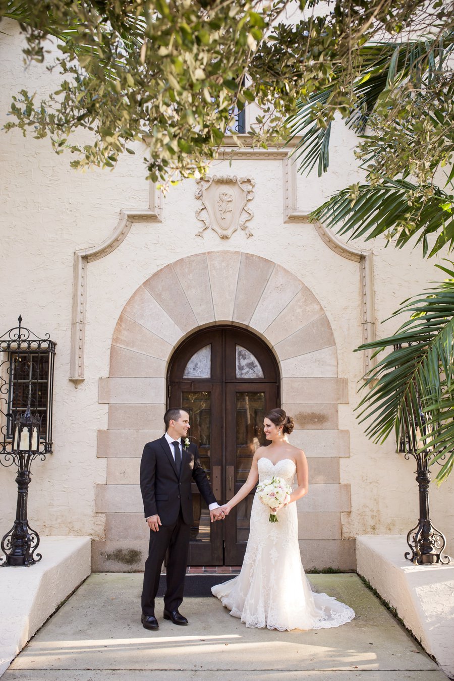 A Pink & White Classically Romantic Florida Wedding via TheELD.com