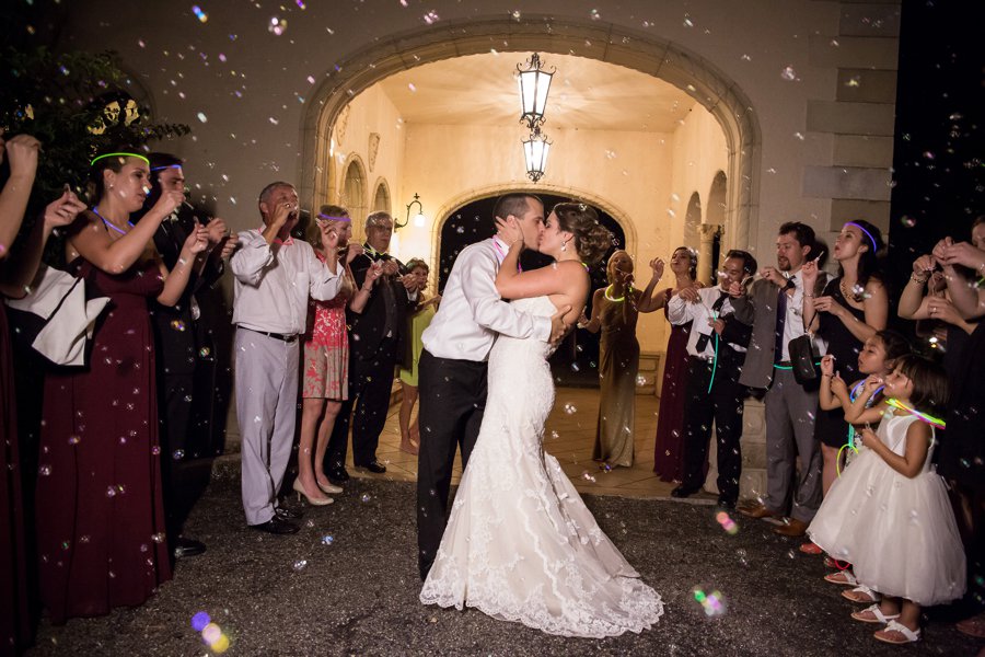 A Pink & White Classically Romantic Florida Wedding via TheELD.com