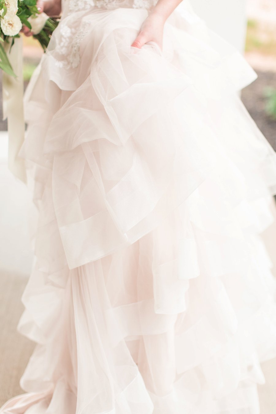 Pink & White Romantic Wedding Ideas via TheELD.com