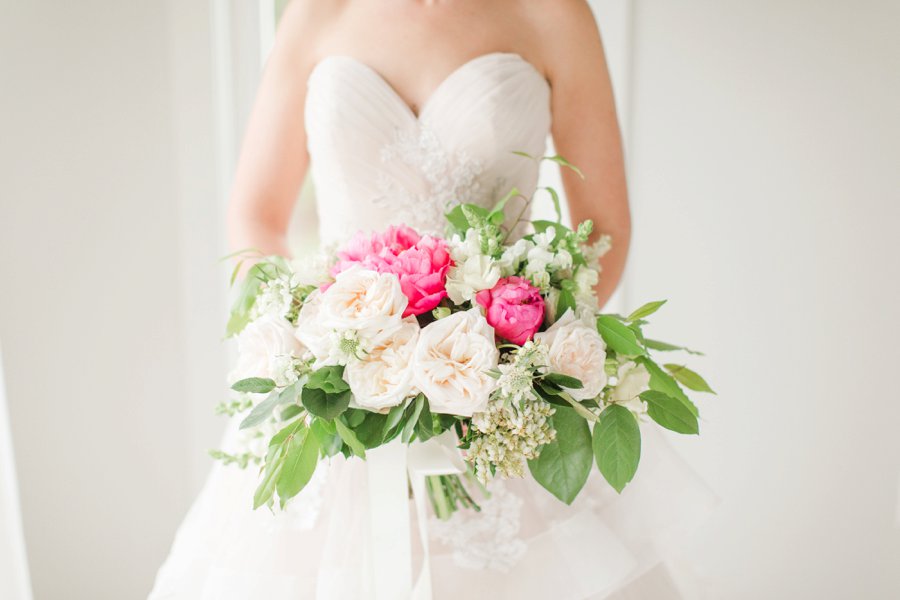 Pink & White Romantic Wedding Ideas via TheELD.com