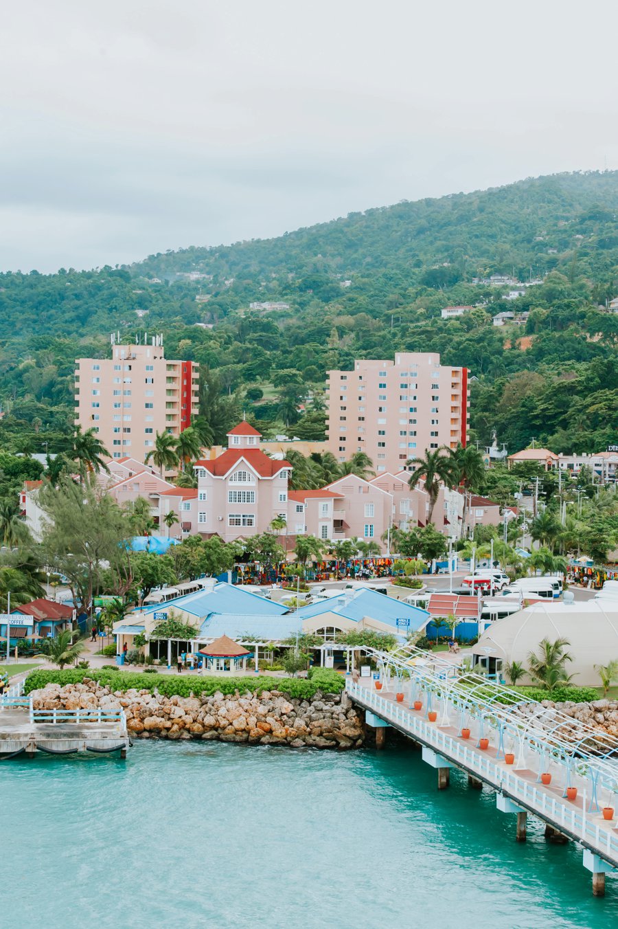 A Colorful Retro Jamaican Inspired Wedding via TheELD.com