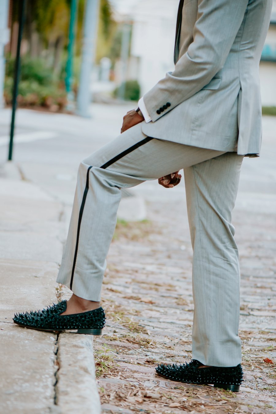 A Colorful Retro Jamaican Inspired Wedding via TheELD.com