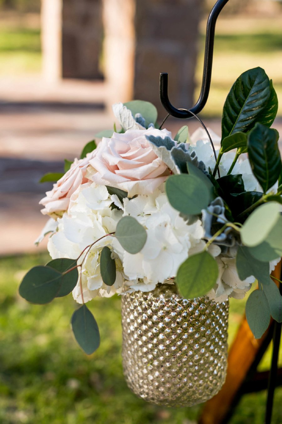 An Elegant Blush & Champagne Texas Destination Wedding via TheELD.com