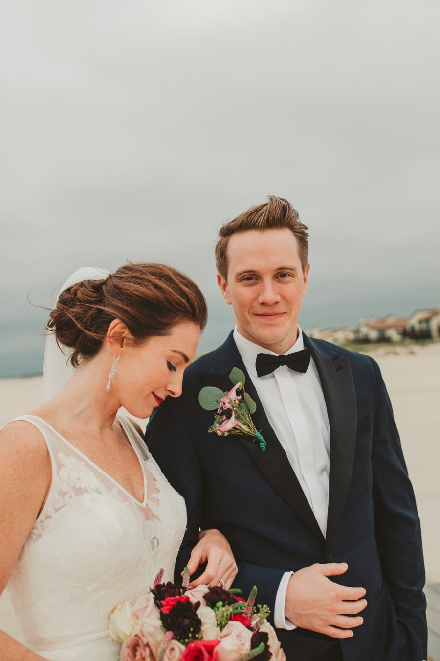 An Elegant Blush & Red Oceanfront Wedding via TheELD.com