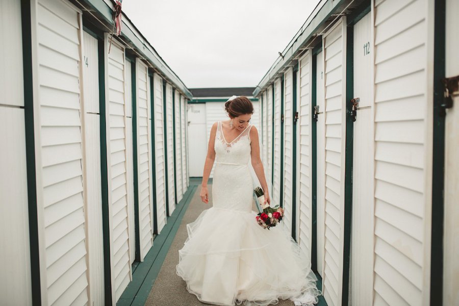 An Elegant Blush & Red Oceanfront Wedding via TheELD.com