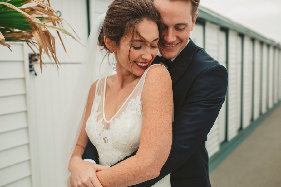 An Elegant Blush & Red Oceanfront Wedding via TheELD.com