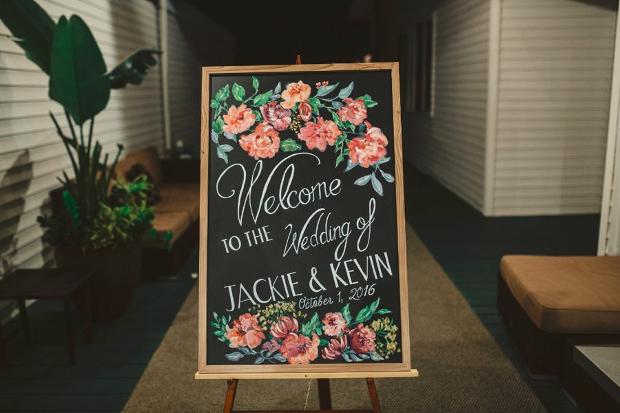 An Elegant Blush & Red Oceanfront Wedding via TheELD.com