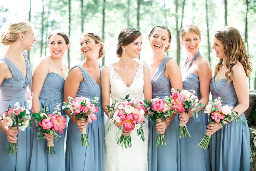 A Rustic Blue & Pink New York Wedding via TheELD.com