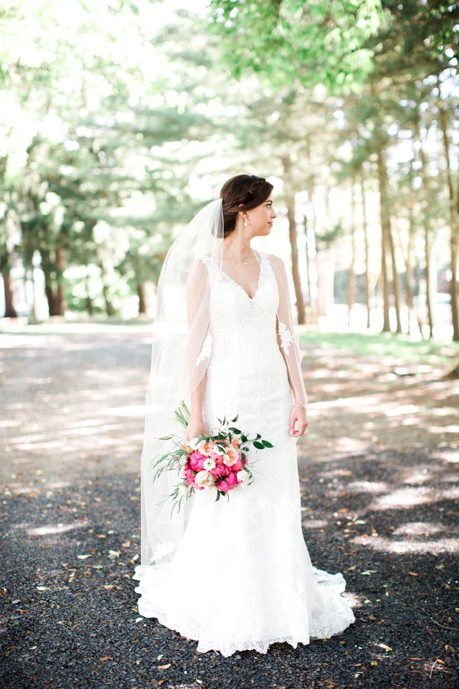 A Rustic Blue & Pink New York Wedding via TheELD.com