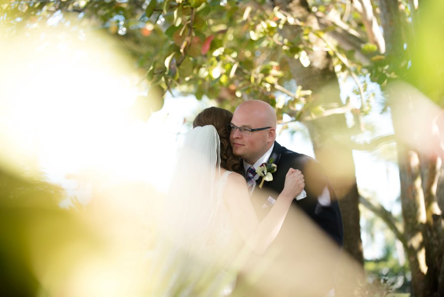 A Burgundy & Navy Florida Beach Wedding via TheELD.com