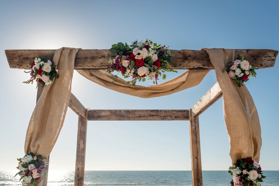 A Burgundy & Navy Florida Beach Wedding via TheELD.com