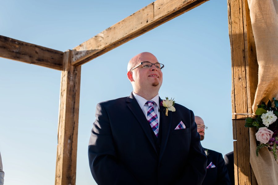 A Burgundy & Navy Florida Beach Wedding via TheELD.com