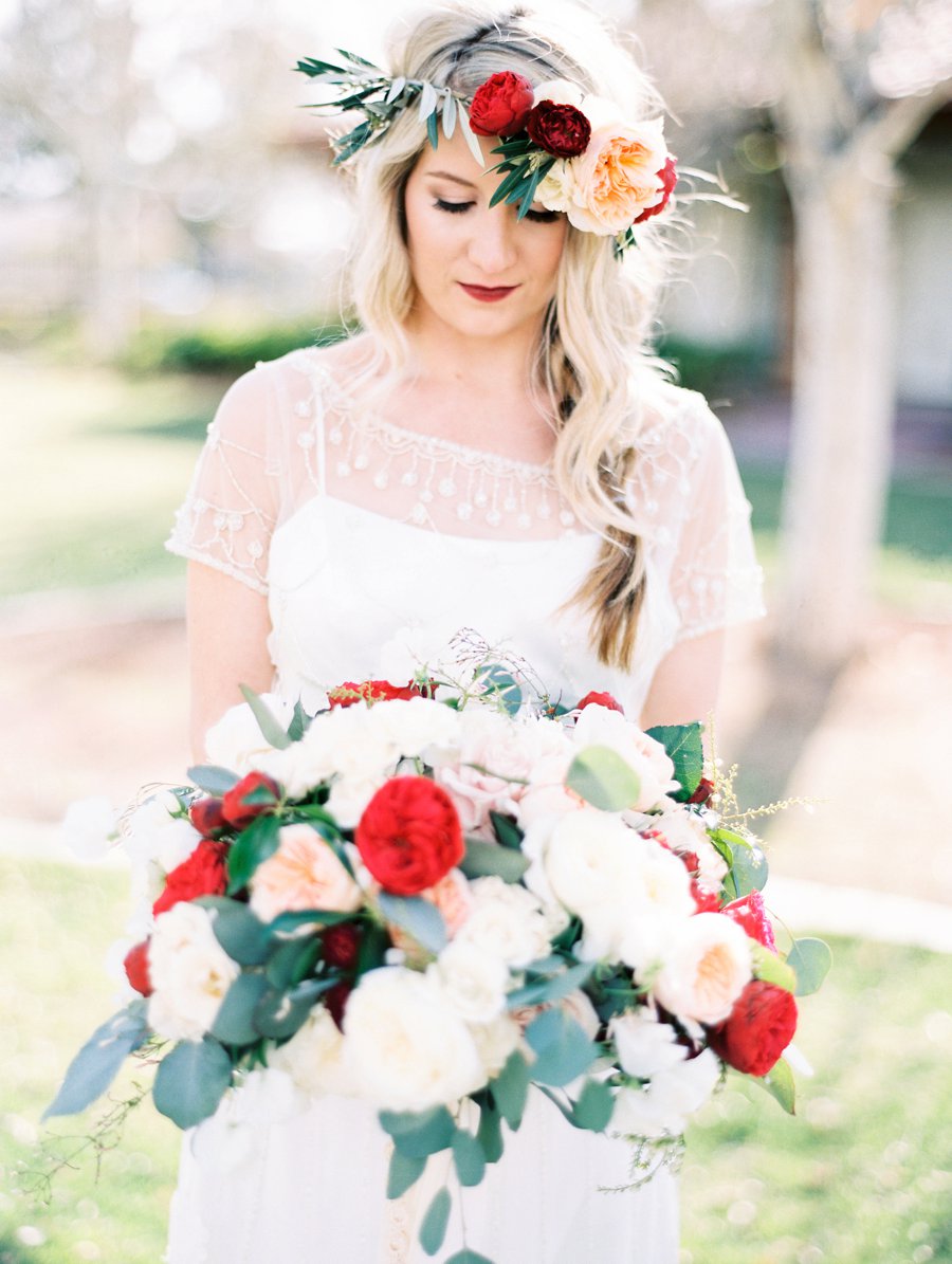 Red & White Rustic Boho Wedding Ideas via TheELD.com