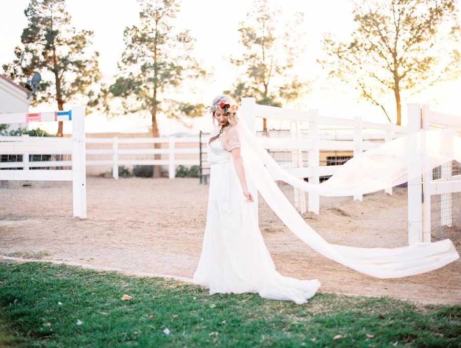 Red & White Rustic Boho Wedding Ideas via TheELD.com