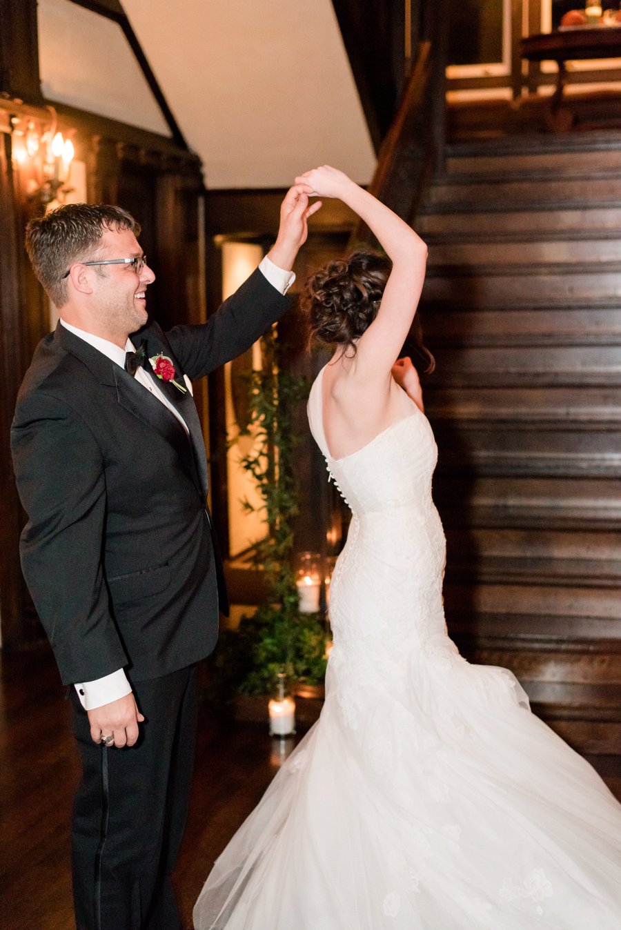 An Classically Elegant Burgundy & Ivory Alabama Wedding via TheELD.com